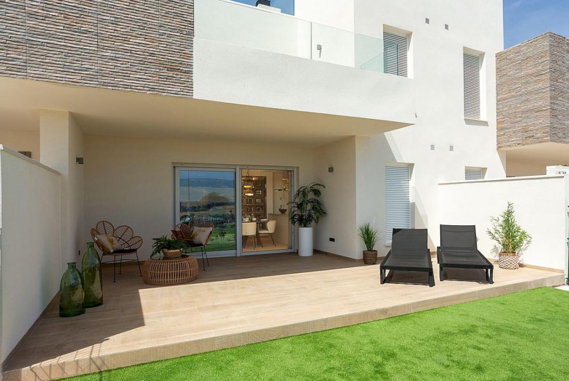 Luxury maisonettes at La Finca Golf Resort in Costa Blanca South with pool and garden views.