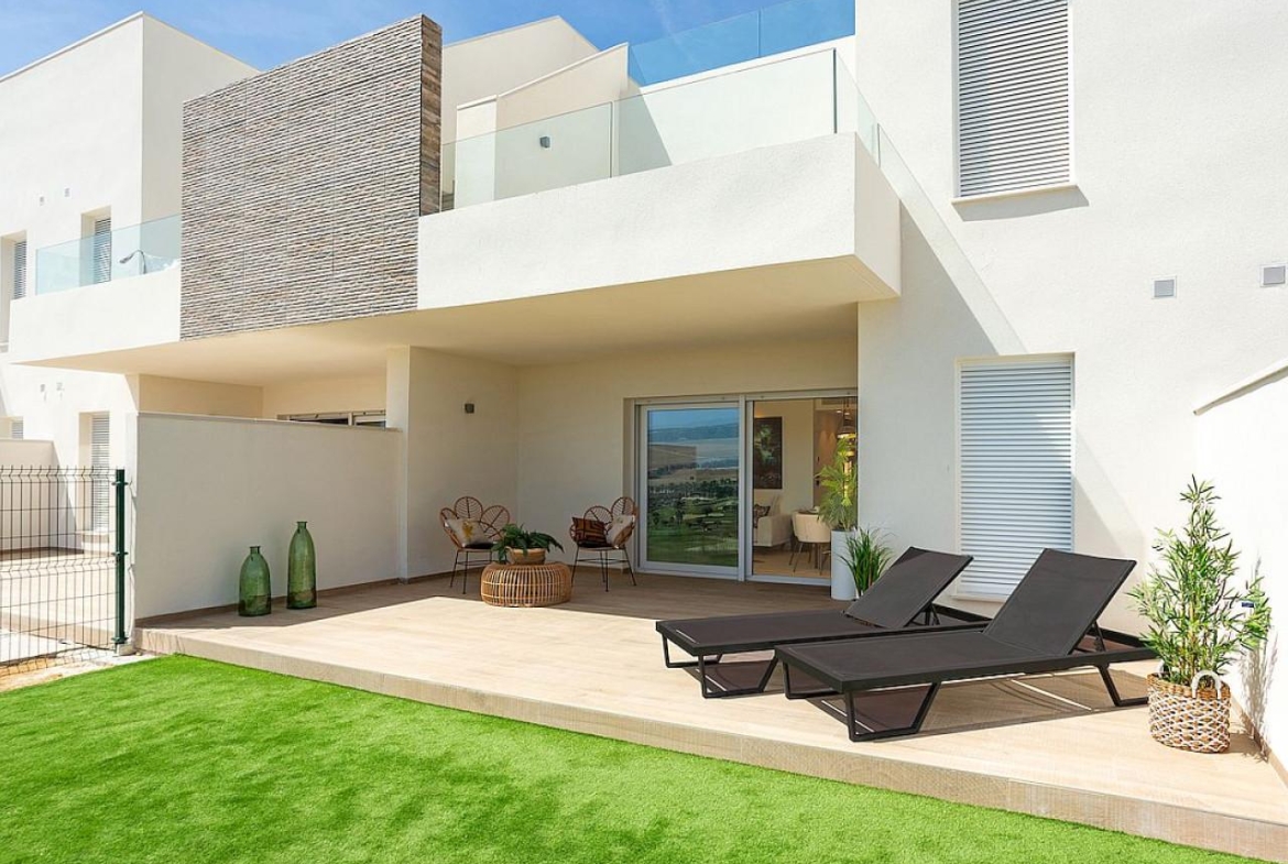 Luxury maisonettes at La Finca Golf Resort in Costa Blanca South with pool and garden views.